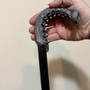 Kraken Tentacle Cane, Hand Sculpted Octopus Walking Stick | Nautical Gothic Cane |Fantasy Cosplay Kraken Lovecraftian Cane, Gothic Accessory image 3