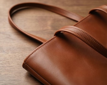 Elegant Vegan Leather Tote Bag, Minimal Everyday Shoulder Bag, Waterproof Work Tote, Large Capacity Handbag, Modern Office & Daily Use Bag