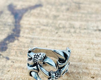 Anillo de garra de plata oxidada hecho a mano / Joyería gótica punk ajustable