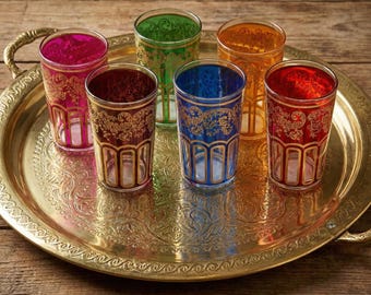 Juego de vasos de té marroquíes hechos a mano estilo Beldi / Vasos de vidrio reciclado coloridos, vasos soplados a mano, juego de regalo de cristalería para té de menta