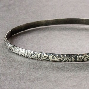 Flower Bangle Bracelet, Sterling Silver Bangle Bracelet, Boho Chic Floral Jewelry, Silver Bracelets for Women, Boho Bracelet, Flower Jewelry