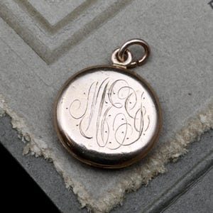 Vintage Engraved 14k Gold Fill Locket, Gold Filled Two Photo Locket Necklace, Vintage Estate Jewelry, Monogrammed Round Locket