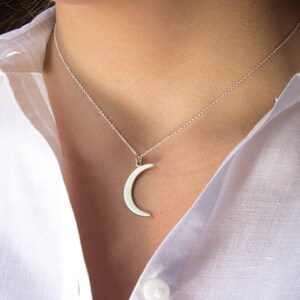 Crescent Moon Necklace, Silver Layered Necklace, Moon Choker Necklace Silver, Crescent Moon Goddess Pendant, Hammered Silver Necklace