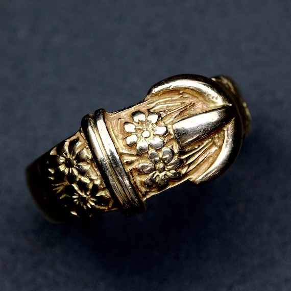 9k Gold Buckle Ring • Floral Wedding Band • Chunky Thumb Ring