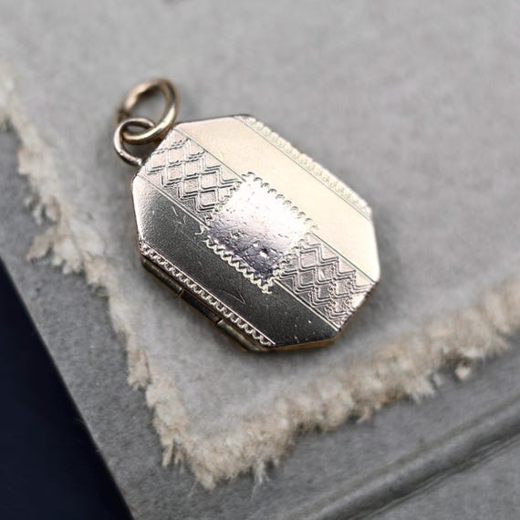 Tiny Vintage Gold Filled Guilloche Engraved Locket, Small Gold Two Photo Picture Locket, Mini Locket