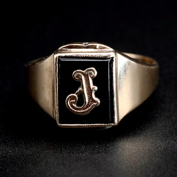 10k Gold Black Onyx Signet Ring Mens or Womens • Vintage Gold Graduation Ring Letter J • Size 8