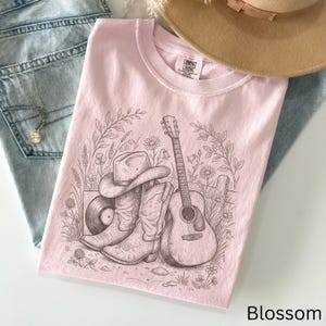 Countrymusik-T-shirt, western-outfit-T-shirt, konsertkväll-T-shirt, cowboystöveltopp, resa till Nashville-present bild 6