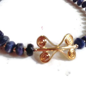 Lapis Bracelet Navy Blue Jewelry Lapis Lazuli Gemstone Jewellery Gold Beaded Fashion image 2