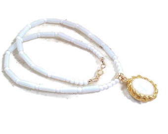 White Necklace - Jade Gemstone Jewellery - Gold Jewelry - Pendant - Fashion - Beaded