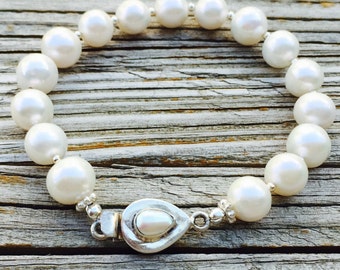 Pearl Bracelet - White Gemstone Jewelry - Box Clasp Jewellery - Beaded - Sterling Silver - Wedding - Bride