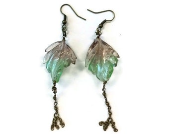 Green Earrings - Brass Chain Jewelry - Leaf - Glass Jewellery - Summer - Fashion Unique Dangle Nature ER-161
