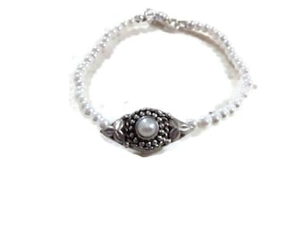 Mother of Pearl Bracelet - Sterling Silver Jewelry - White Gemstone Jewellery - Beaded - Fashion