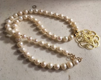 Pearl Necklace - Gold Jewelry - White Gemstone Jewellery - Pendant - Wedding - Luxe - Elegant - Beaded