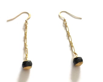 Black Earrings - Onyx Gemstone Jewelry - Gold Chain Jewellery - Minimalist