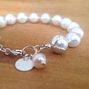 White Pearl Bracelet - Wedding Jewelry - Sterling Silver Jewellery - June Birthstone - Bride - Pearl Jewelry