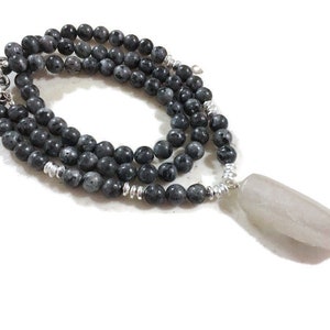 Szary naszyjnik - Larvikite Labradorite Gemstone Jewelry - Srebrna biżuteria - Wisiorek kwarcowy - Długi - Koralikowy