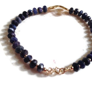 Lapis Bracelet Navy Blue Jewelry Lapis Lazuli Gemstone Jewellery Gold Beaded Fashion image 3