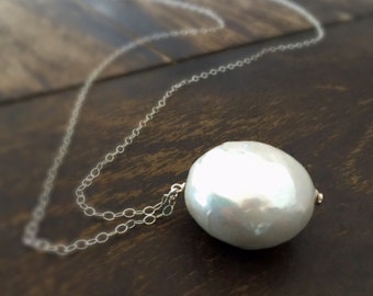 Pearl Necklace - Wedding Jewelry - June Birthstone - Sterling Silver - Mother of Pearl Jewellery - Pendant - Chain - Bride - White