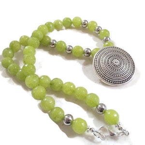 Green Necklace - Jade Gemstone Jewelry - Pendant - Silver Jewellery - Beaded - Chunky