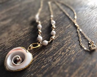Heart Necklace - Shell Jewelry - Gold Chain Jewellery - Coral and White - Dainty - Everyday - Fashion
