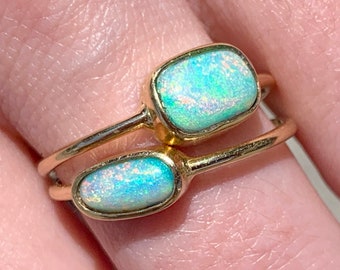 Pink and turquoise Boulder Opal and solid 18k gold ring set