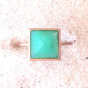 Chrysoprase and solid 14k rose gold pyramid ring
