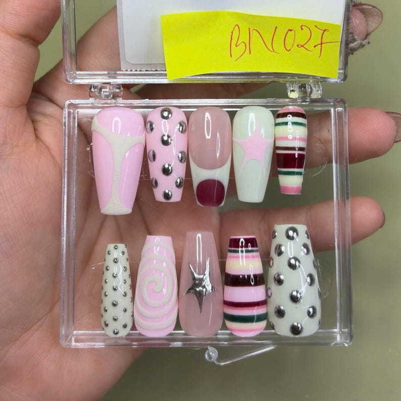 Polka Dot Press On Nails: Pastel Y2K Nail Art, Swirl Chrome Nail Set image 4