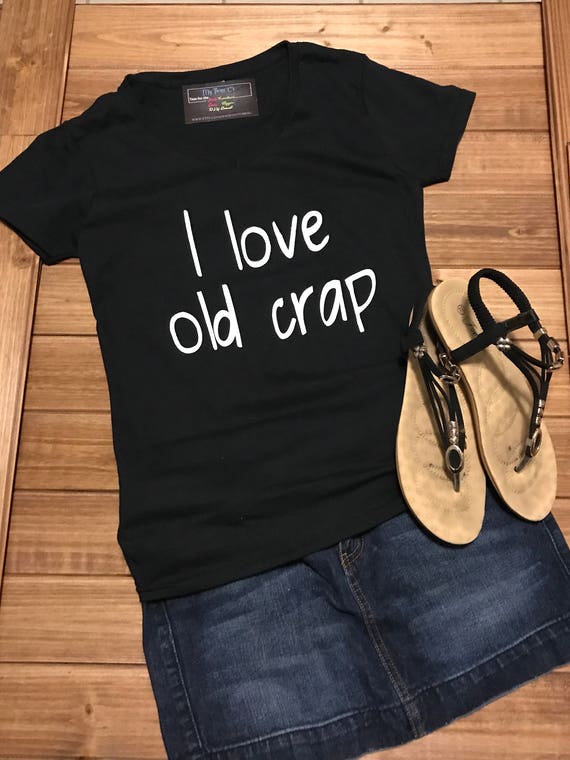 I love old crap V-neck Tee