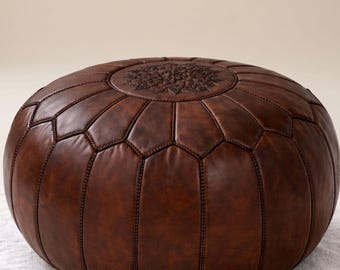 Puf otomano redondo marroquí de cuero marrón oscuro / Taburete de chocolate hecho a mano / Asiento rústico bohemio para decoración del hogar (sin relleno)