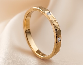 2.5mm Hammered Diamond Wedding Band Flat Shaped Solid Gold Ring With 6 Diamonds In 9k 14k Or 18k - Handmade