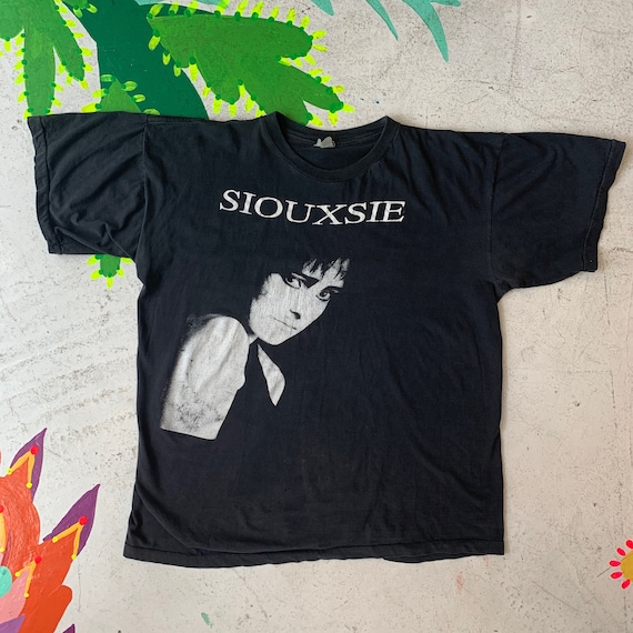 Vintage 80s Siouxsie Sioux Tee!!
