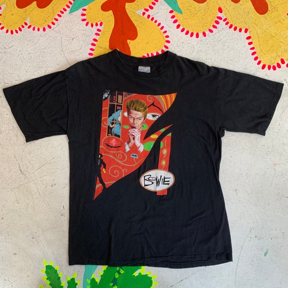 Vintage 1990 David Bowie Tee!!