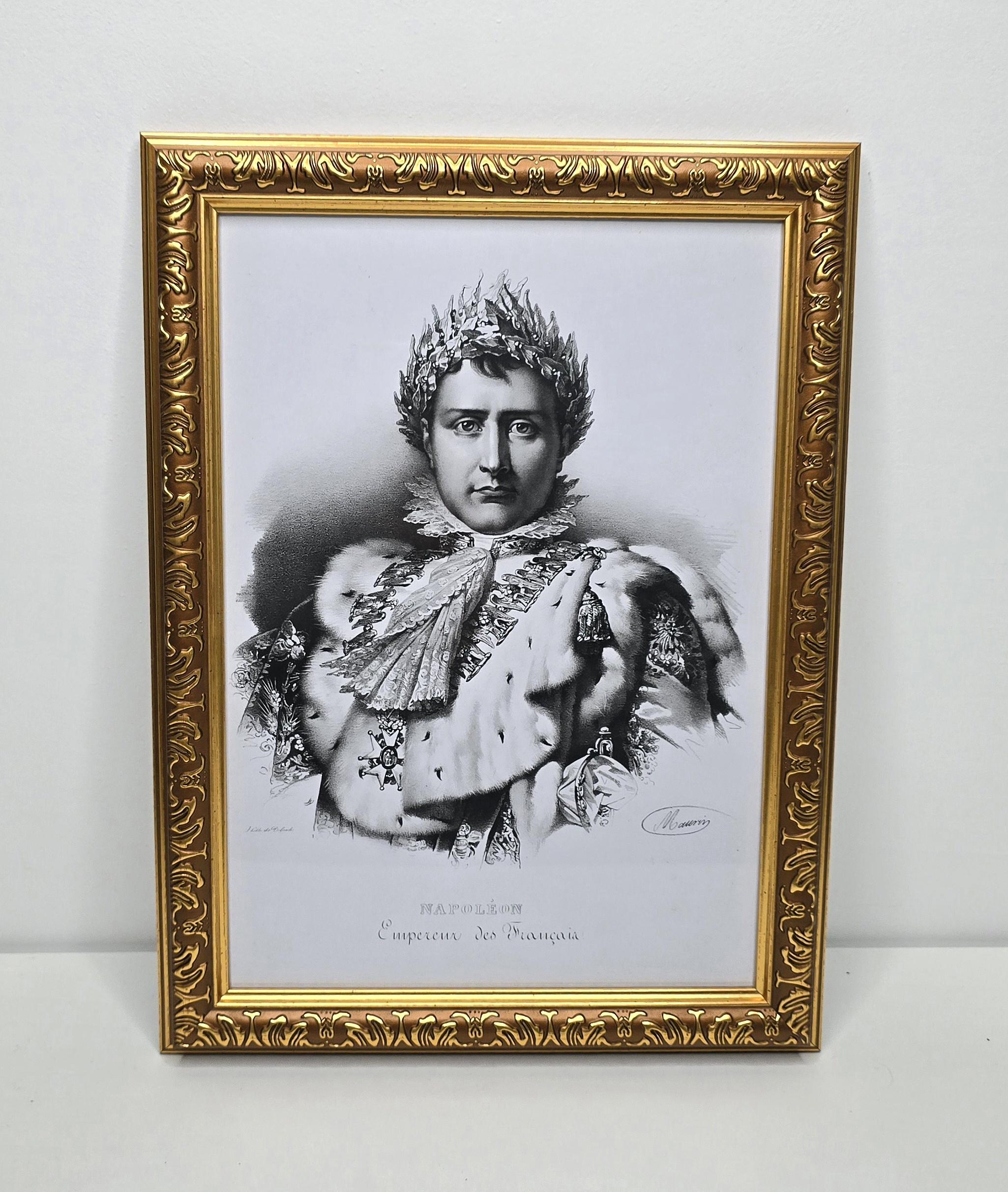 Cadre Photo Ancien Avec Ornements – Portrait Napoléon Bonaparte, Bois Noir 18,5 Cm