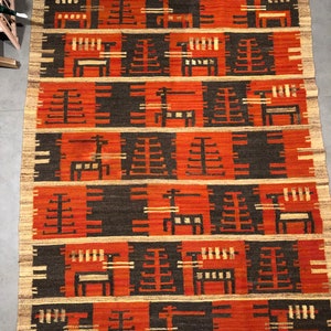 Vintage Polish Rug  ! LIKE NEW !