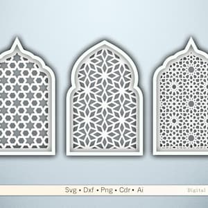 Pode incluir: Três painéis decorativos brancos com intrincados padrões geométricos, assemelhando-se a janelas ou portas arqueadas. Os desenhos incluem motivos de estrelas e flores. A imagem inclui o texto "Svg • Dxf • Png • Cdr • Ai Digital files".