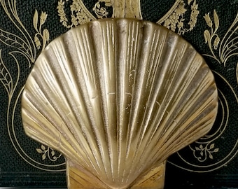 Seashell bookends, brass scallop shape bookends