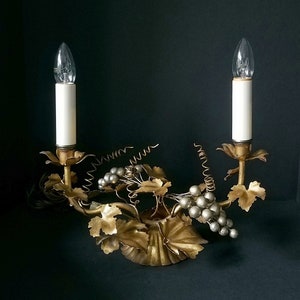 Gold tole Italian table lamp, gold leaves and grapes lamp, two arm table lamp, Italian tole lamp, gilt metal Italy, table candelabra
