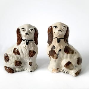 Antique Staffordshire dogs, pair of dog figures, small 4.5&quot; dog figurines, 1800&#39;s English Staffordshire