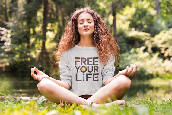 Free Your Life Sweatshirt – Retro Geometric Graphic Crewneck