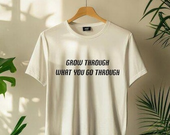 Klassisches schlichtes T-Shirt, minimalistisches ätherisches T-Shirt, Premium-Baumwolle Basic, nachhaltige Mode, Unisex-Oberteil Shop-Name: RoyalClothingParis