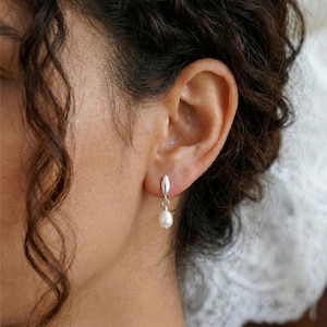 Zarte Perlen Tropfen Ohrringe, Sterling Silber Minimalist Schmuck