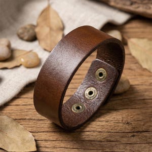 Minimal Men’s Vegan Leather Bracelet, Adjustable Snap Button Wristband, Handmade Style Cuff