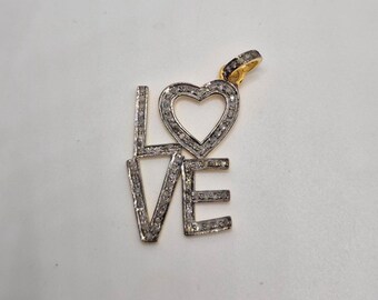 マイクロパヴェダイヤモンドLOVEペンダント – スターリングシルバーゴールドメッキの伝統的なジュエリー