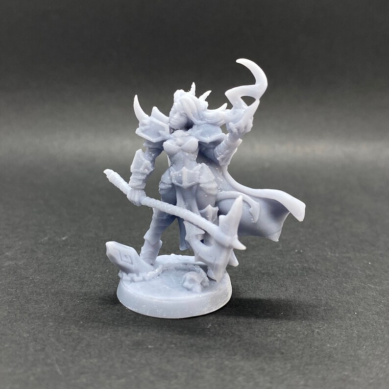 28mm scale models
