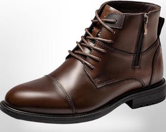 Botas de vestir de cuero hechas a mano con puntera reforzada para hombre de Holy Dove.