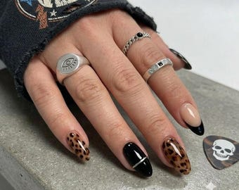 Punk-Gothic-Schildpatt-Kunstnägel zum Aufkleben, schwarze French-Mandel-Nägel, Gel-Nägel mit Tiermuster, alternative kurze künstliche Nägel