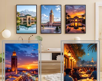 Può includere: Set di cinque stampe artistiche incorniciate con scene di architettura e paesaggi marocchini. Le stampe mostrano moschee, minareti e paesaggi urbani affollati al tramonto. La tavolozza dei colori comprende arancioni, blu e verdi caldi.