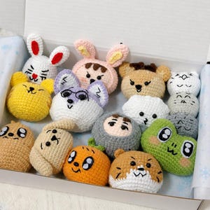 Hand-Crocheted MINITEEN Keychain Dolls, 17 Fan Art Amigurumi, CARAT Bag Charm Set