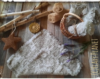 Linen Bath towels, Body towel, Hand towel or Washcloth, CREST pattern. Organic Body Scrubber. Ready to ship.