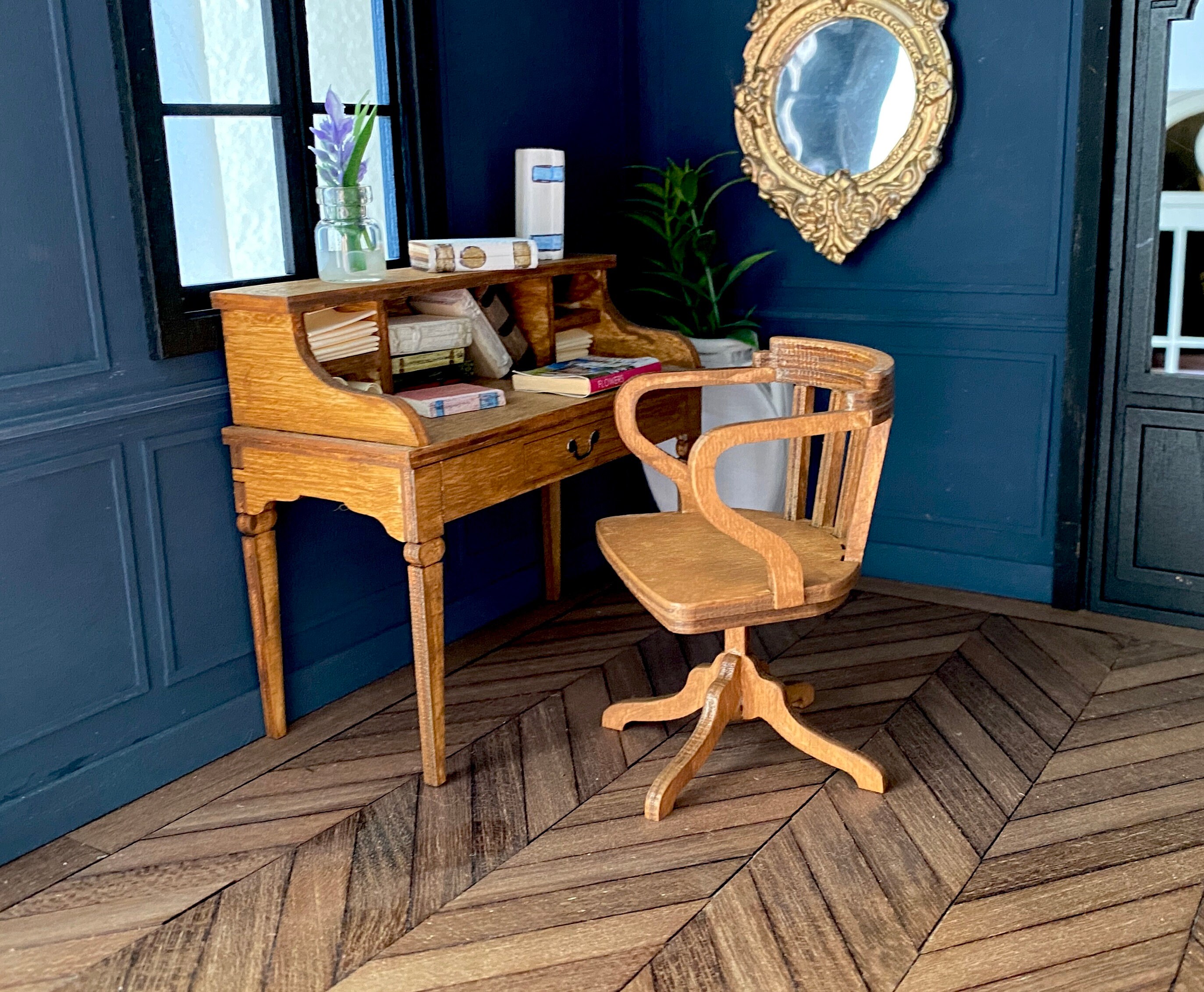 Mobilier pour maison de poupées miniature Bureau 1/12ème